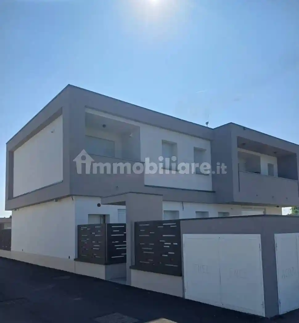 Villa in vendita a Caravaggio