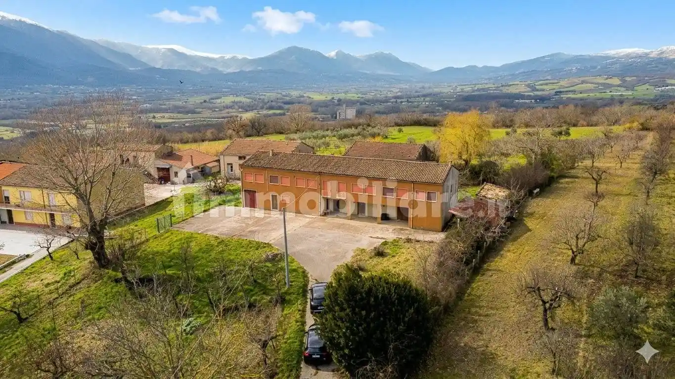 Rustico - Casale in vendita a Bojano