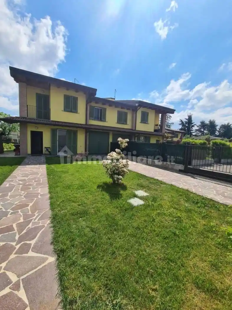 Villa in vendita a Langhirano