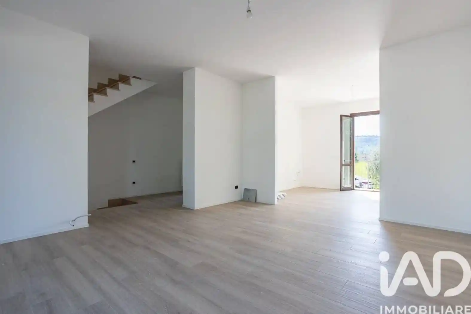 Villa in vendita a Montecassiano