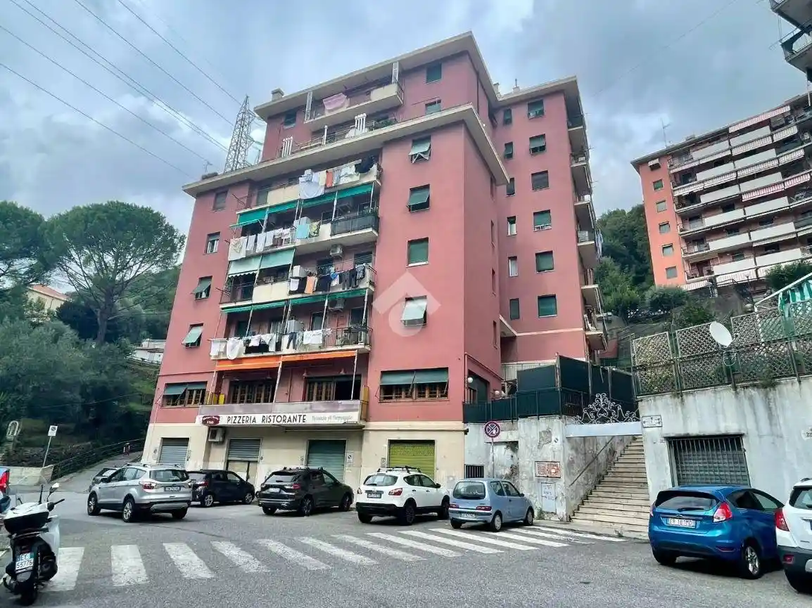 Appartamento in vendita a Genova