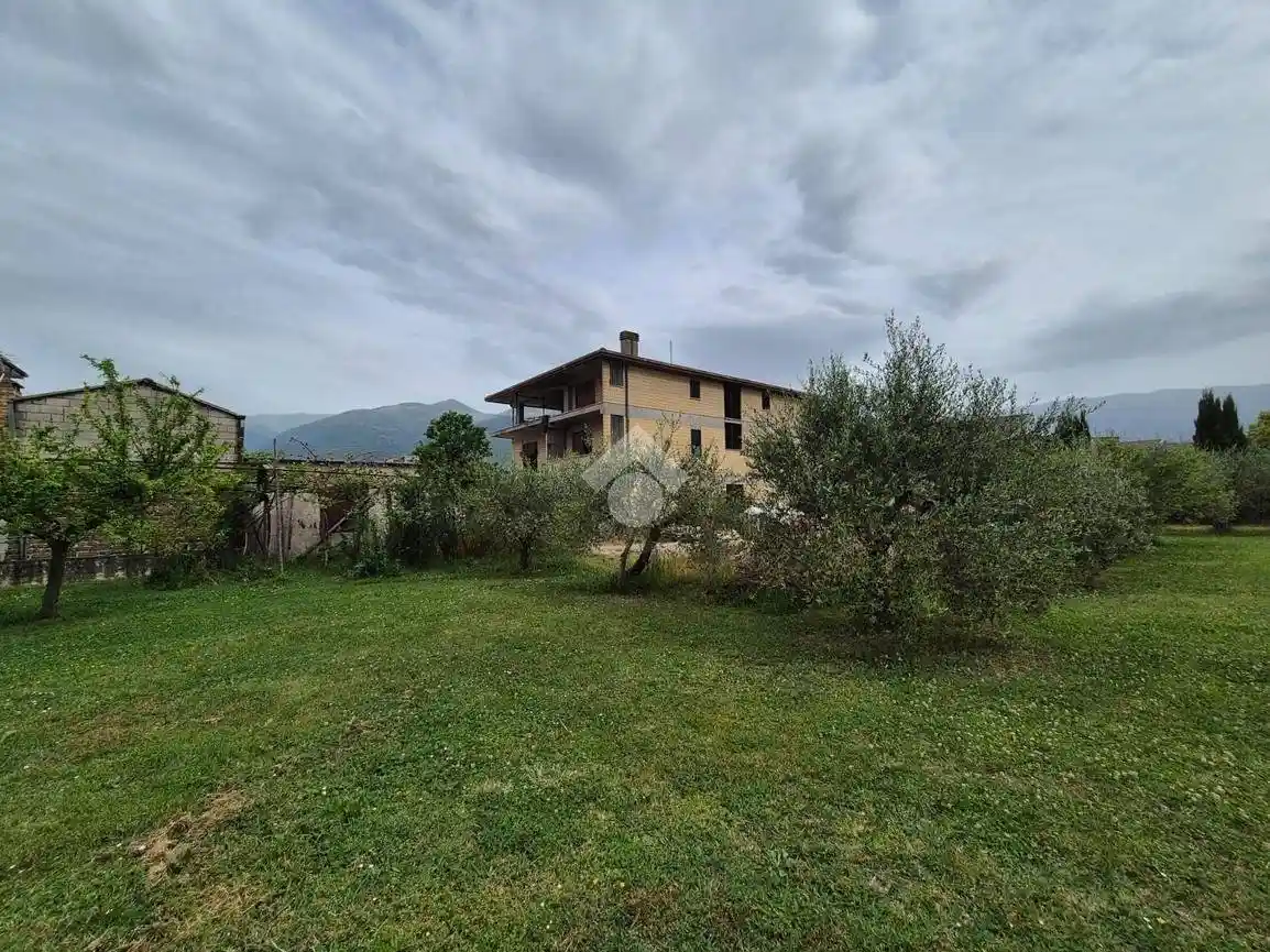 Palazzo - Edificio in vendita a Sora