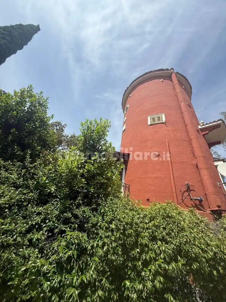 Villa in affitto a Fiumicino