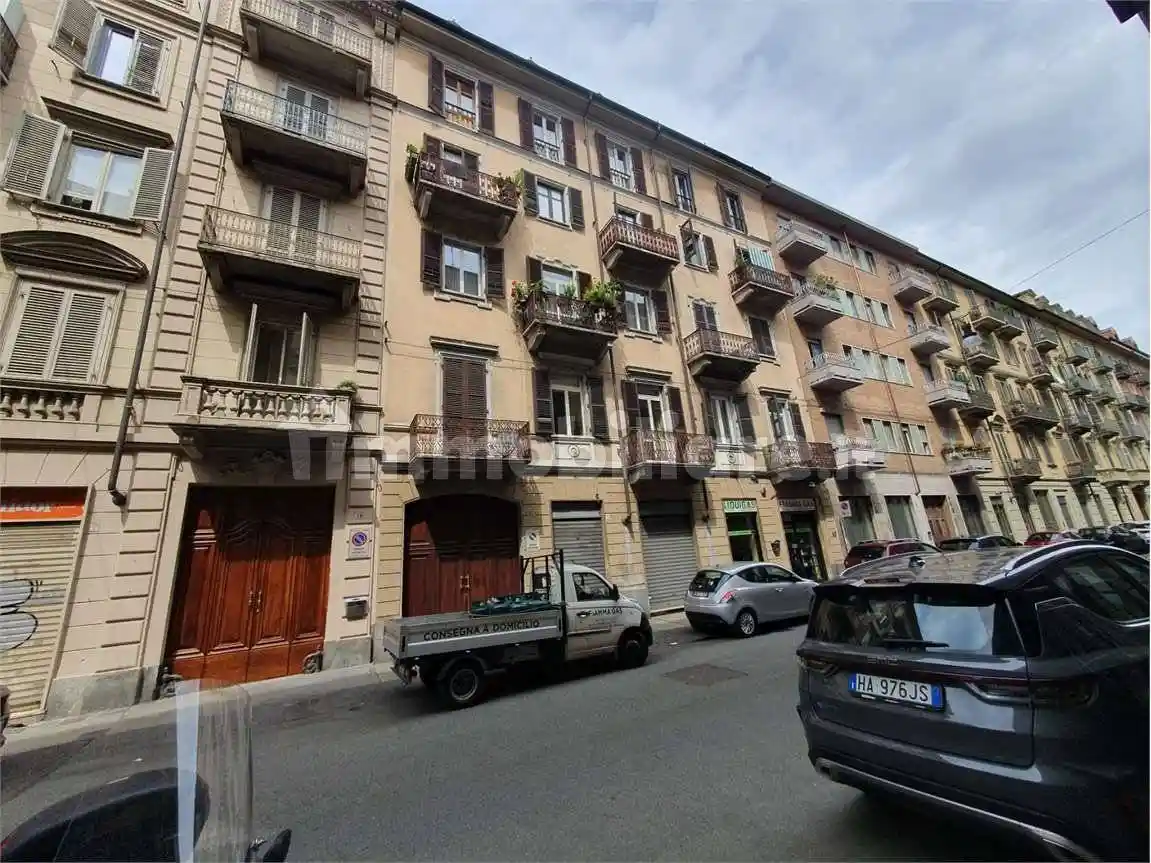 Appartamento in vendita a Torino