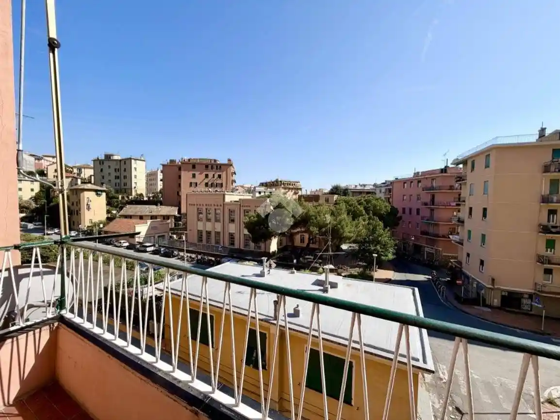 Appartamento in vendita a Genova