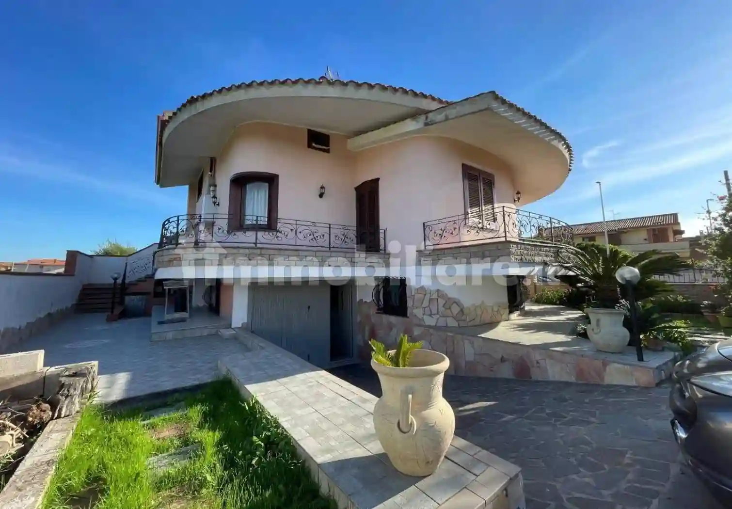 Villa - foto 2