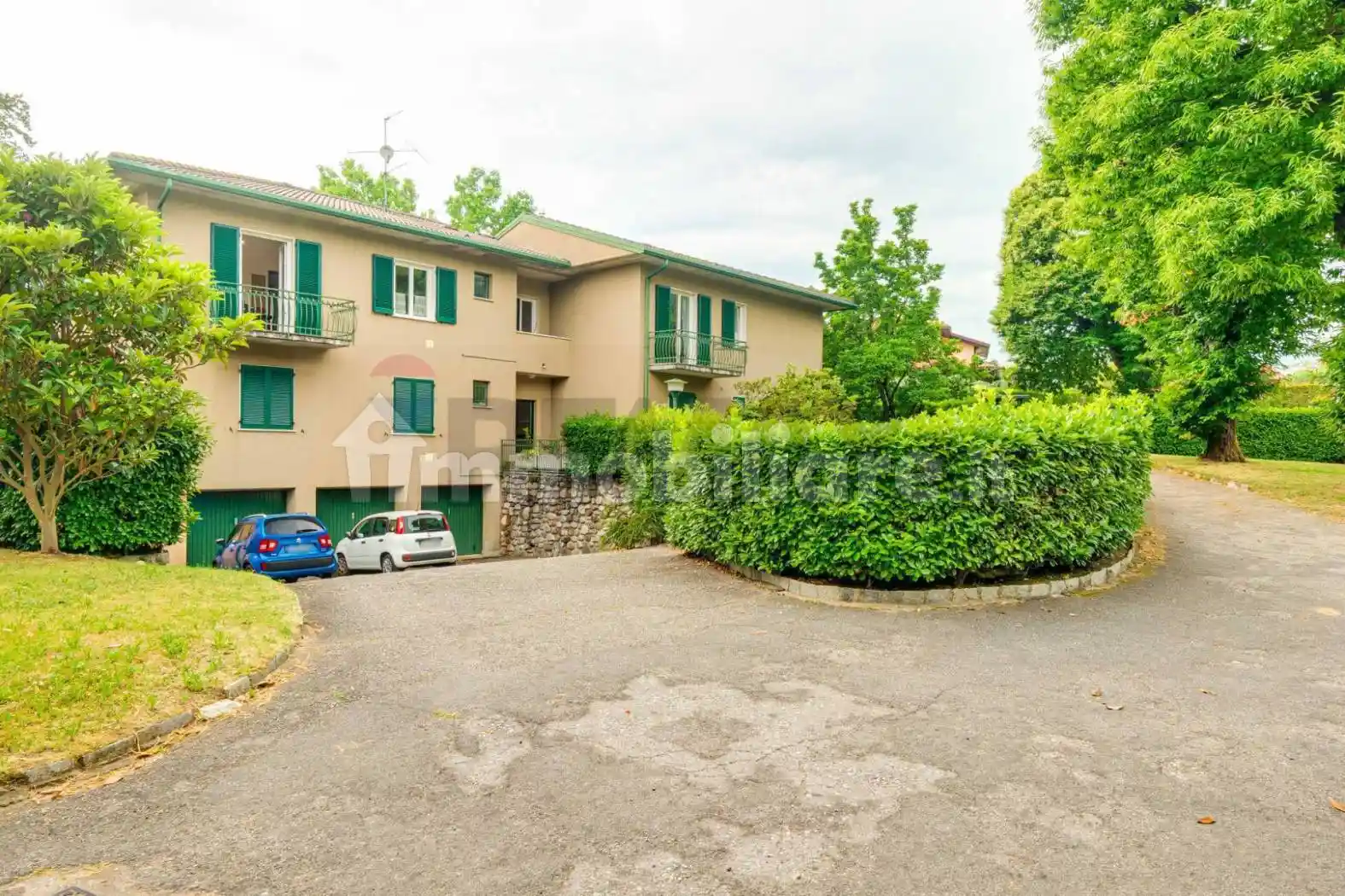 Appartamento in vendita a Barasso