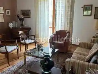 Appartamento in vendita a Lastra a Signa