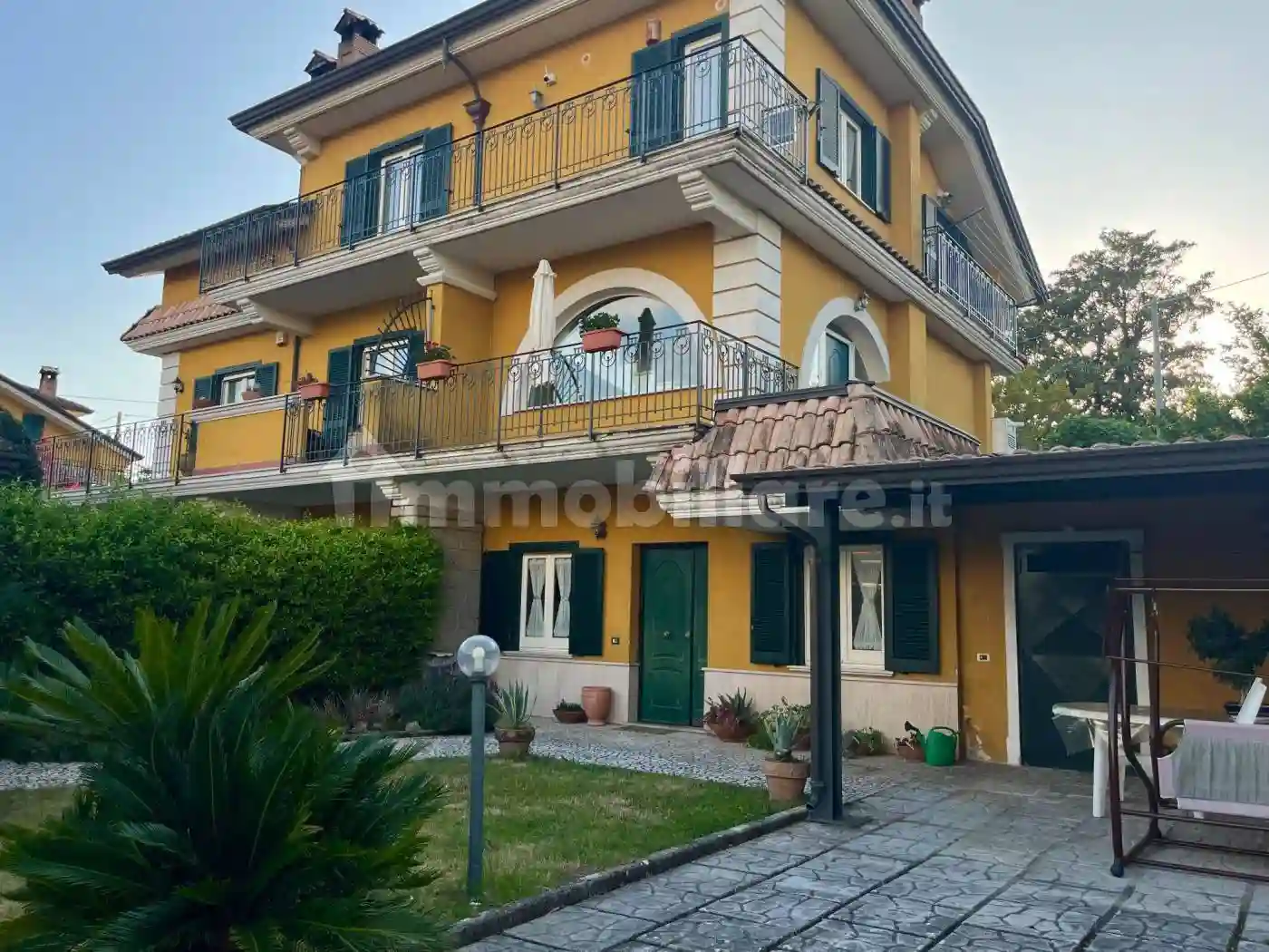 Villa - foto 2