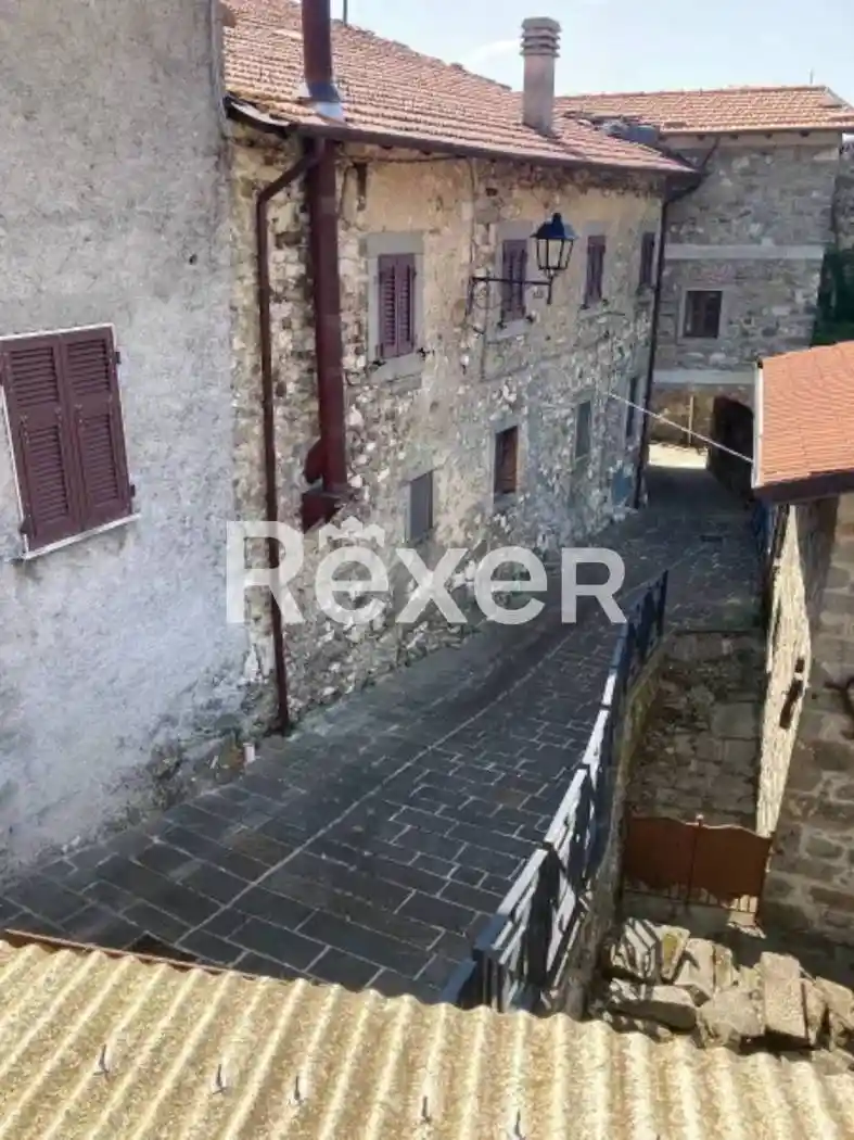 Casa indipendente in vendita a Sillano Giuncugnano