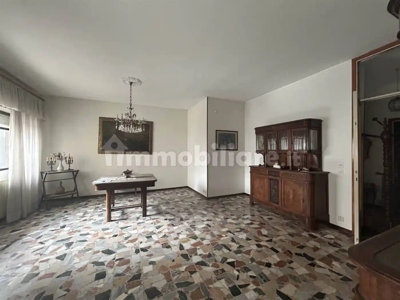 Appartamento in vendita a Piacenza