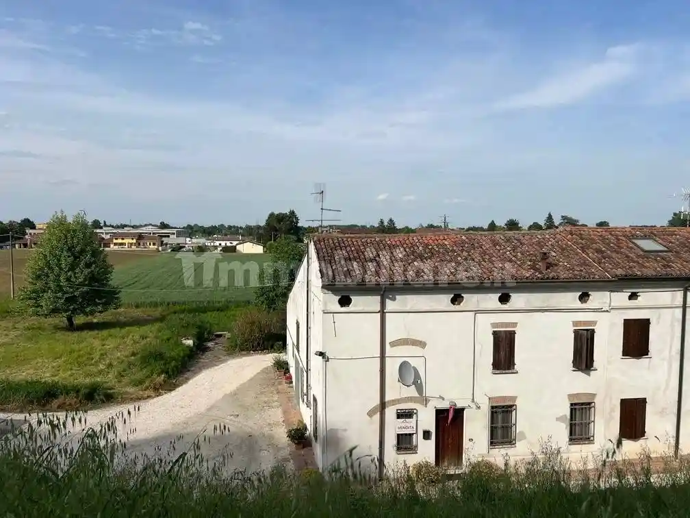 Casa indipendente in vendita a Roncoferraro