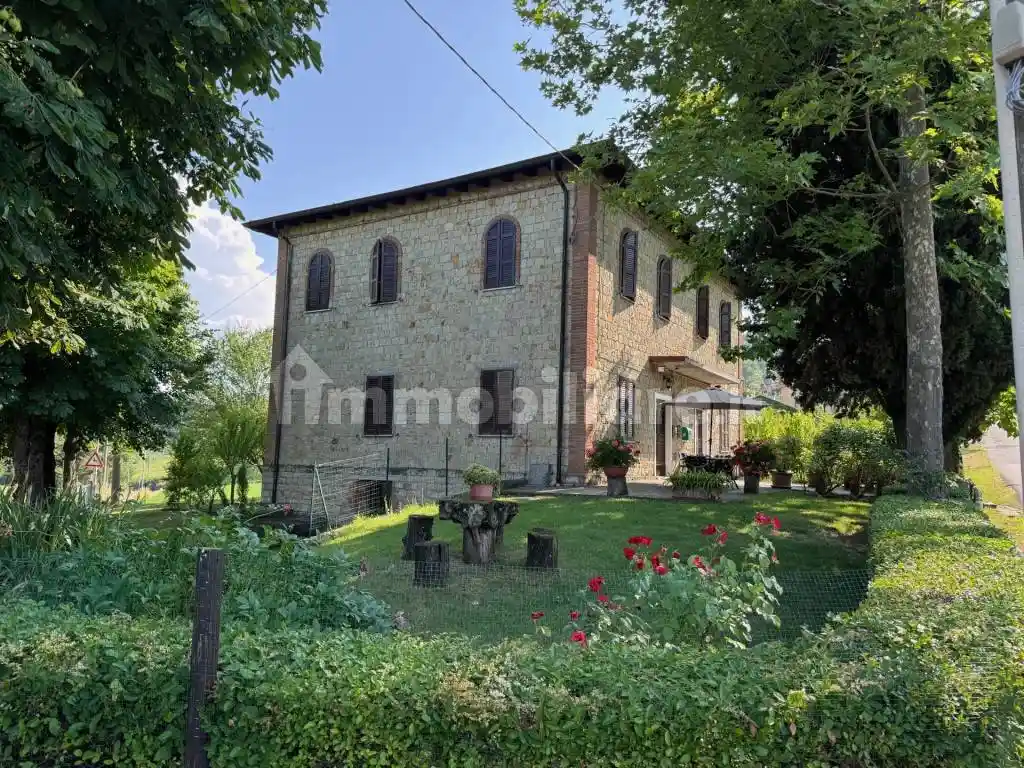 Casa indipendente in vendita a Casina