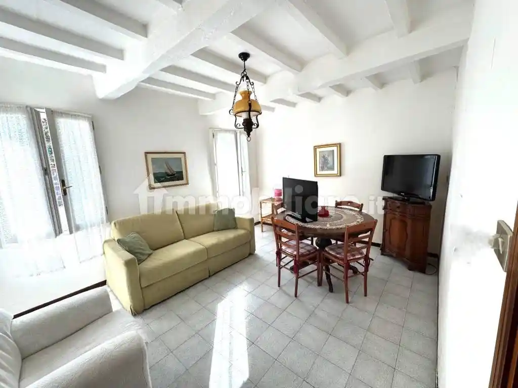 Casa indipendente in vendita a Casina