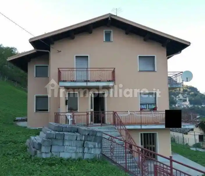 Palazzo - Stabile in vendita a San Giacomo Filippo