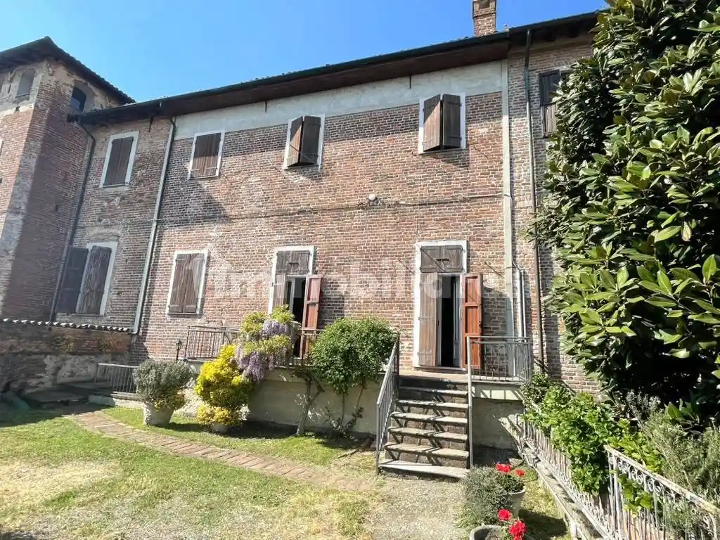 Rustico - Casale in vendita a Inverno e Monteleone