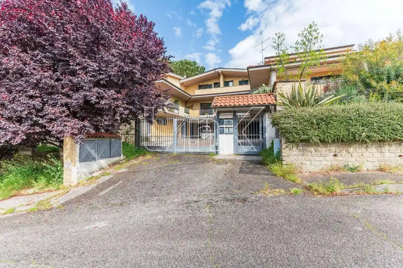 Villetta a schiera in vendita a Lariano