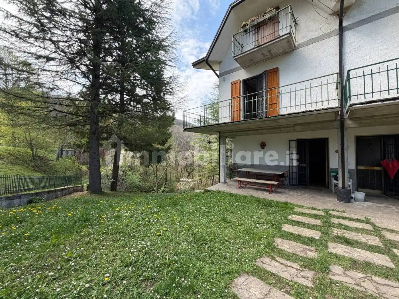 Casa indipendente in vendita a Castel d'Aiano