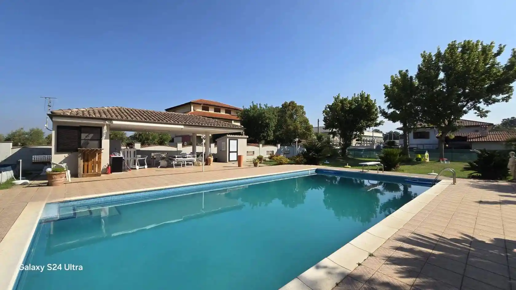 Villa in vendita a Latina