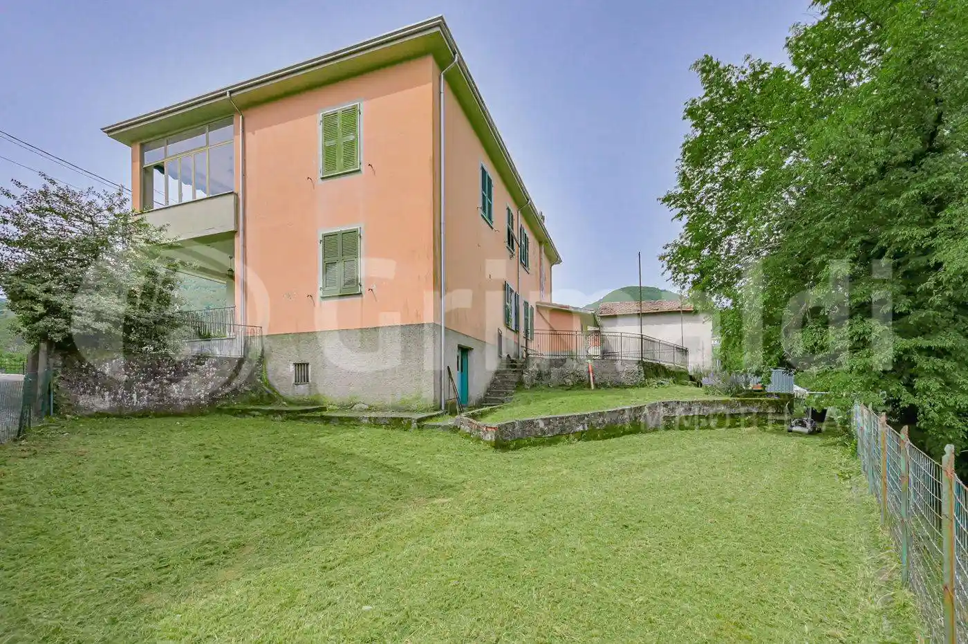 Casa indipendente in vendita a Riccò del Golfo di Spezia