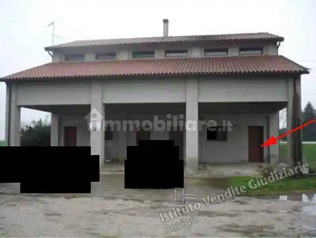 Appartamento in vendita a Villa Estense