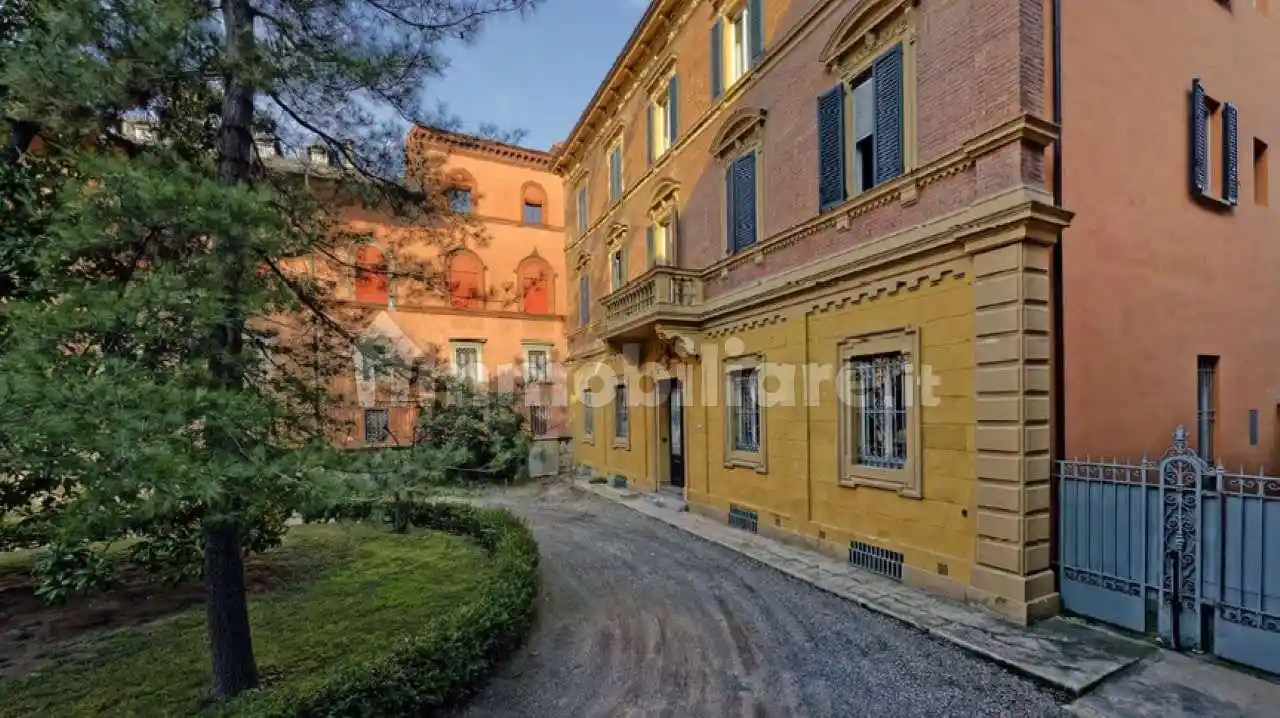 Appartamento in affitto a Bologna