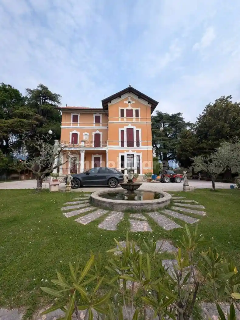 Villa in vendita a Fonte