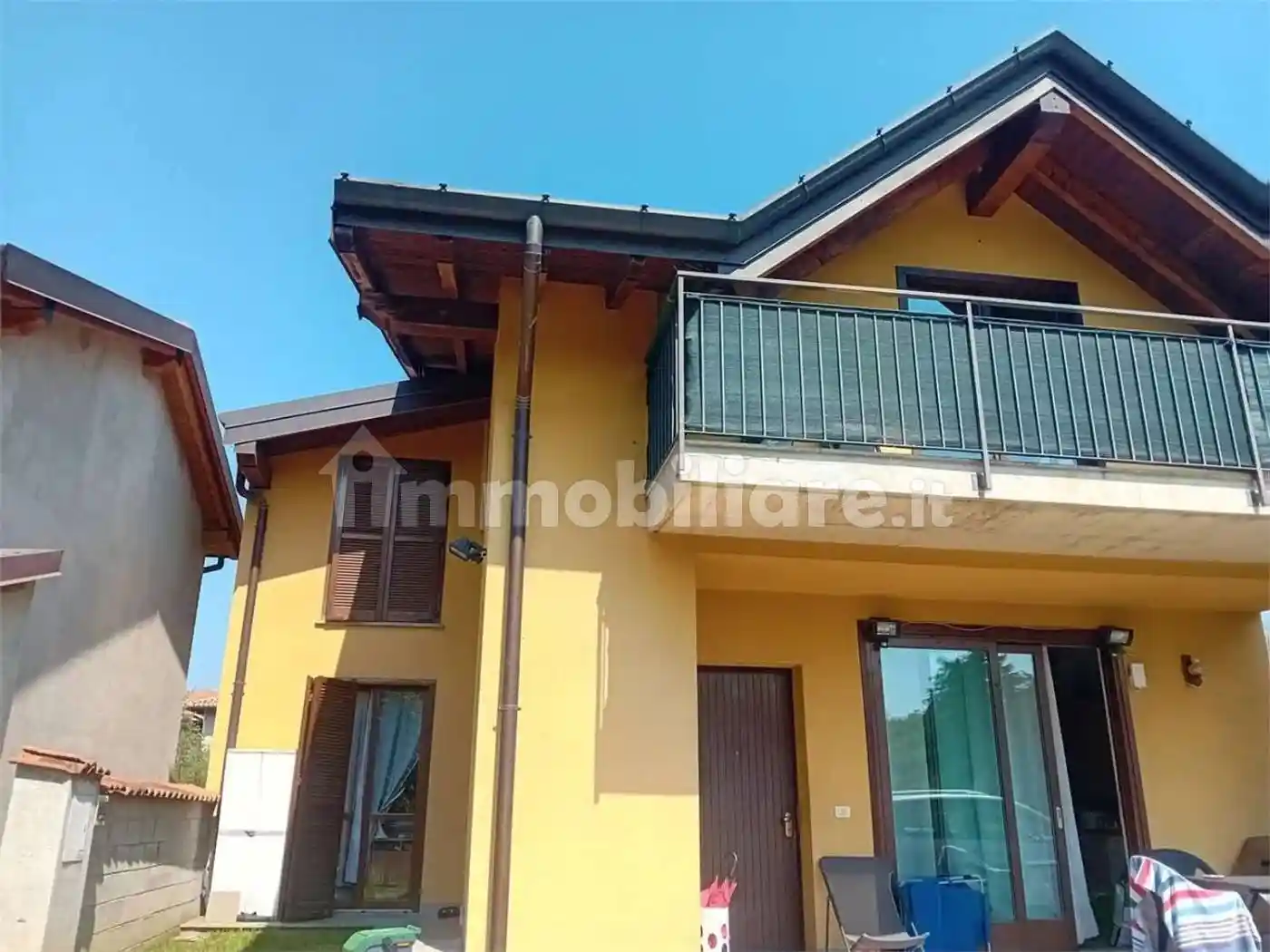 Appartamento in affitto a Azzate