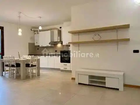 Appartamento in affitto a Varese