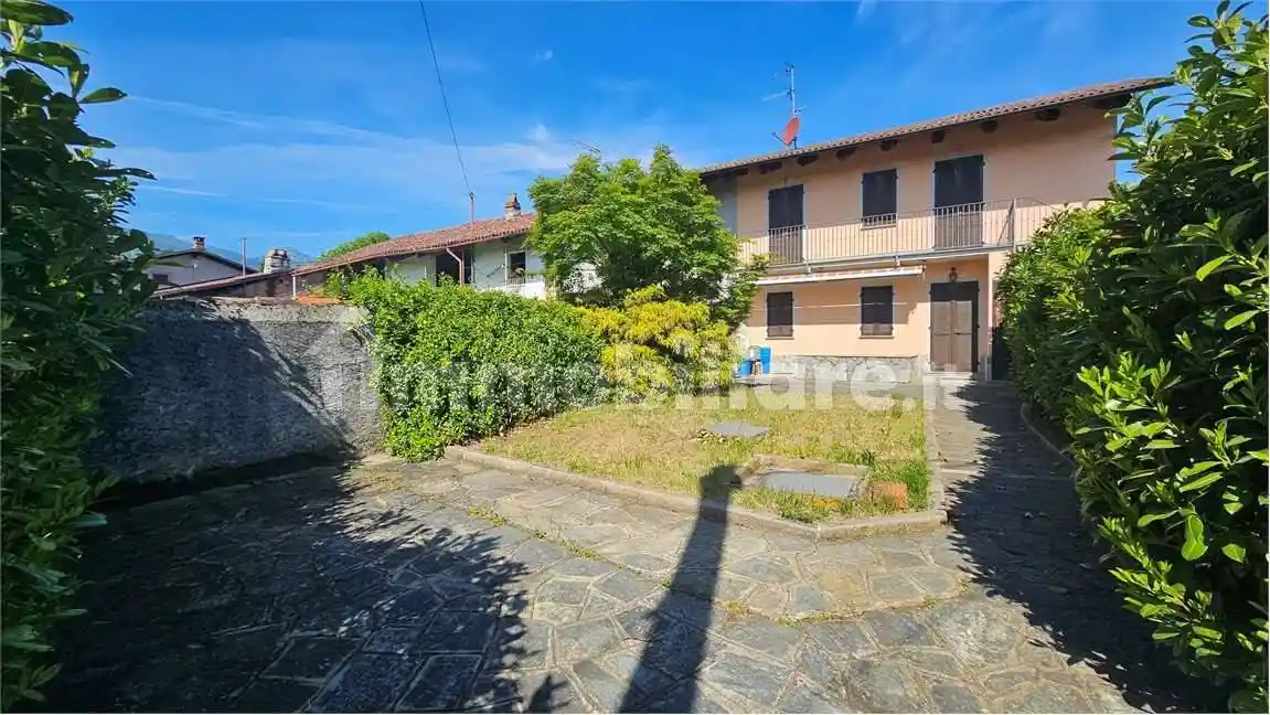 Casa indipendente in vendita a Piossasco