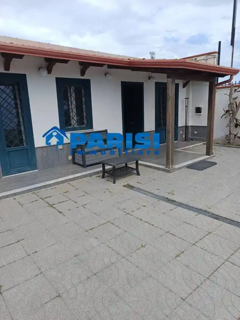 Villa in affitto a Giugliano in Campania