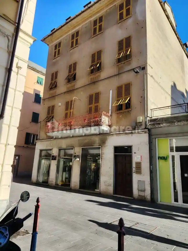 Appartamento in affitto a Genova