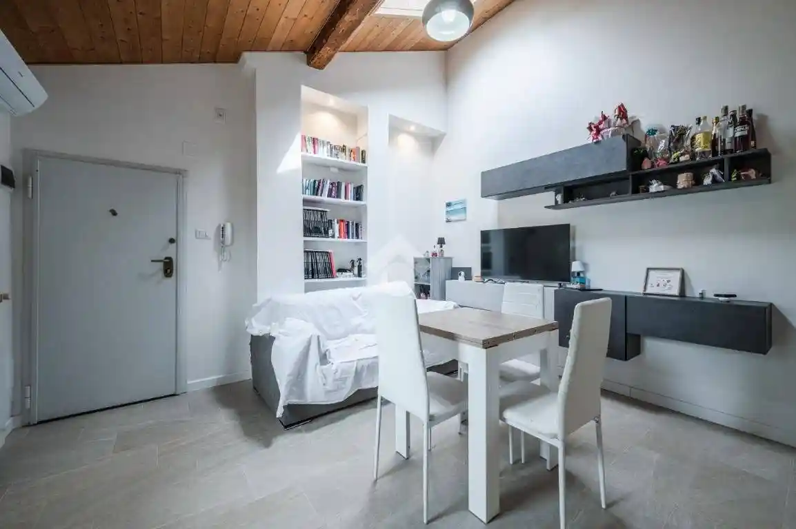 Appartamento in vendita a Zola Predosa