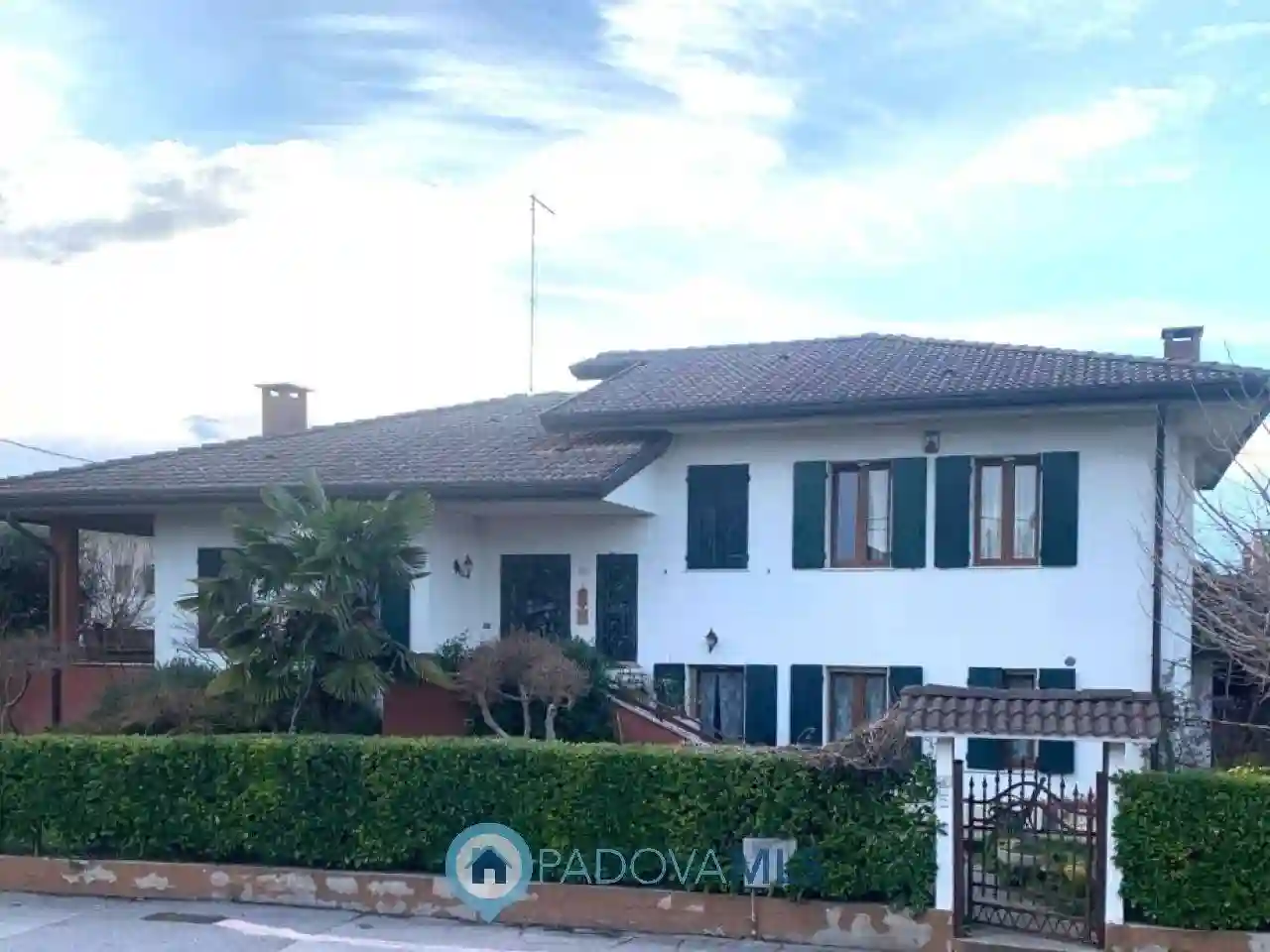 Villa - foto 2