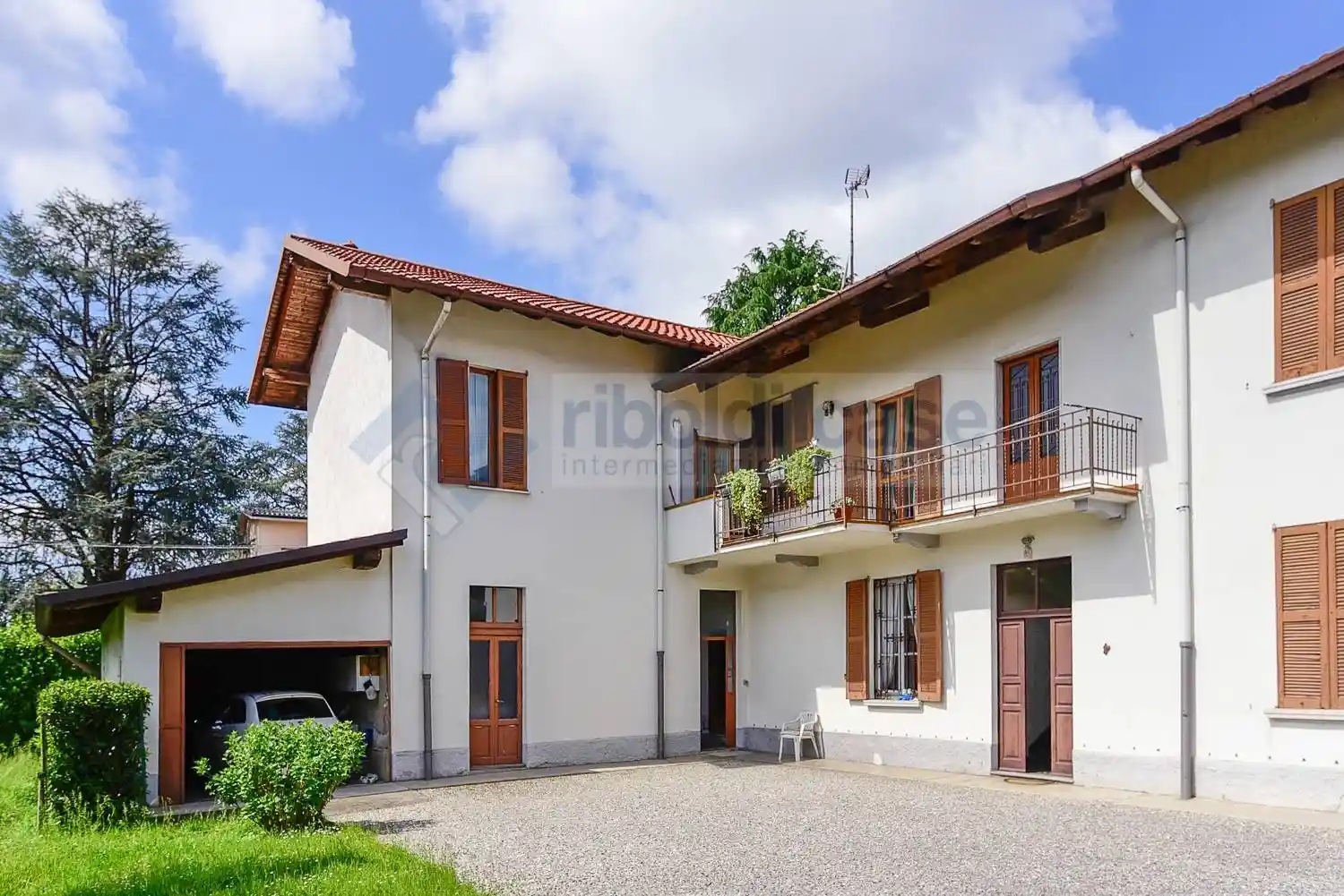 Villa in vendita a Meda