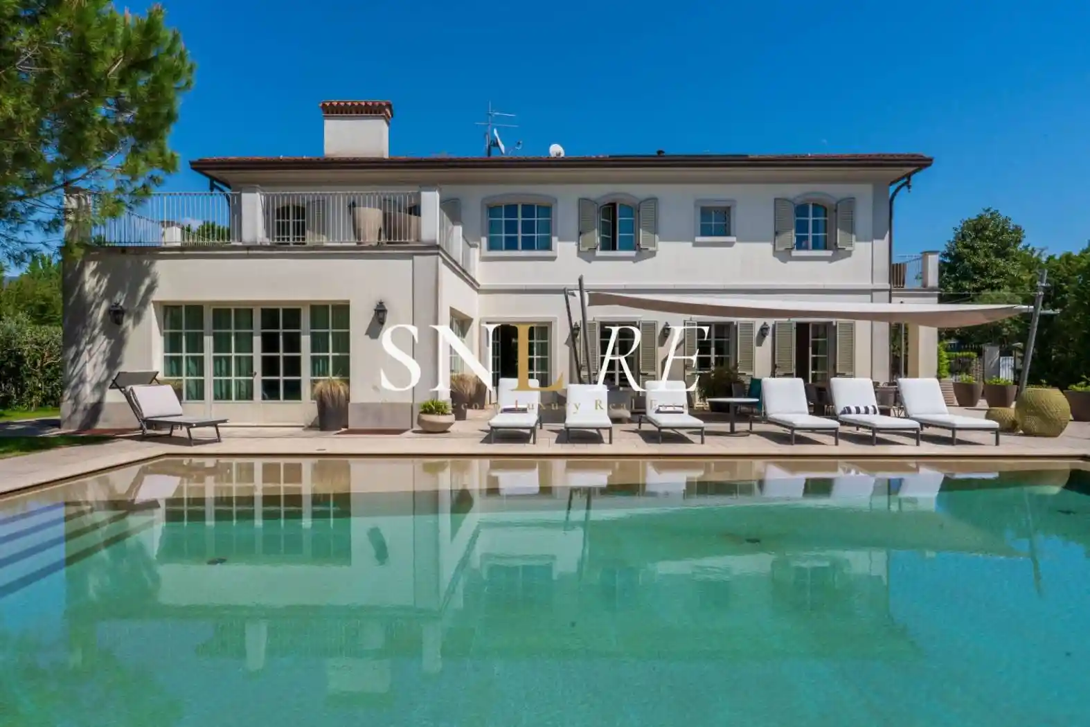 Villa in vendita a Forte dei Marmi