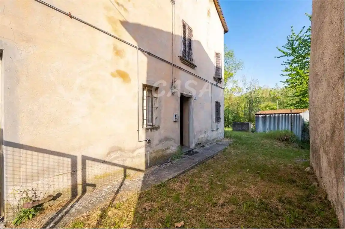 Casa indipendente in vendita a Fornovo di Taro