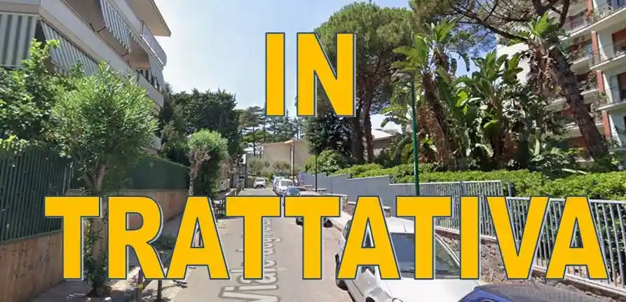 Appartamento in vendita a Napoli