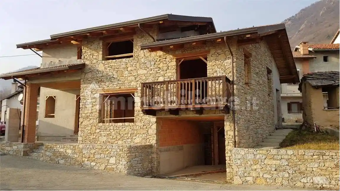 Villa in vendita a Cantalupa