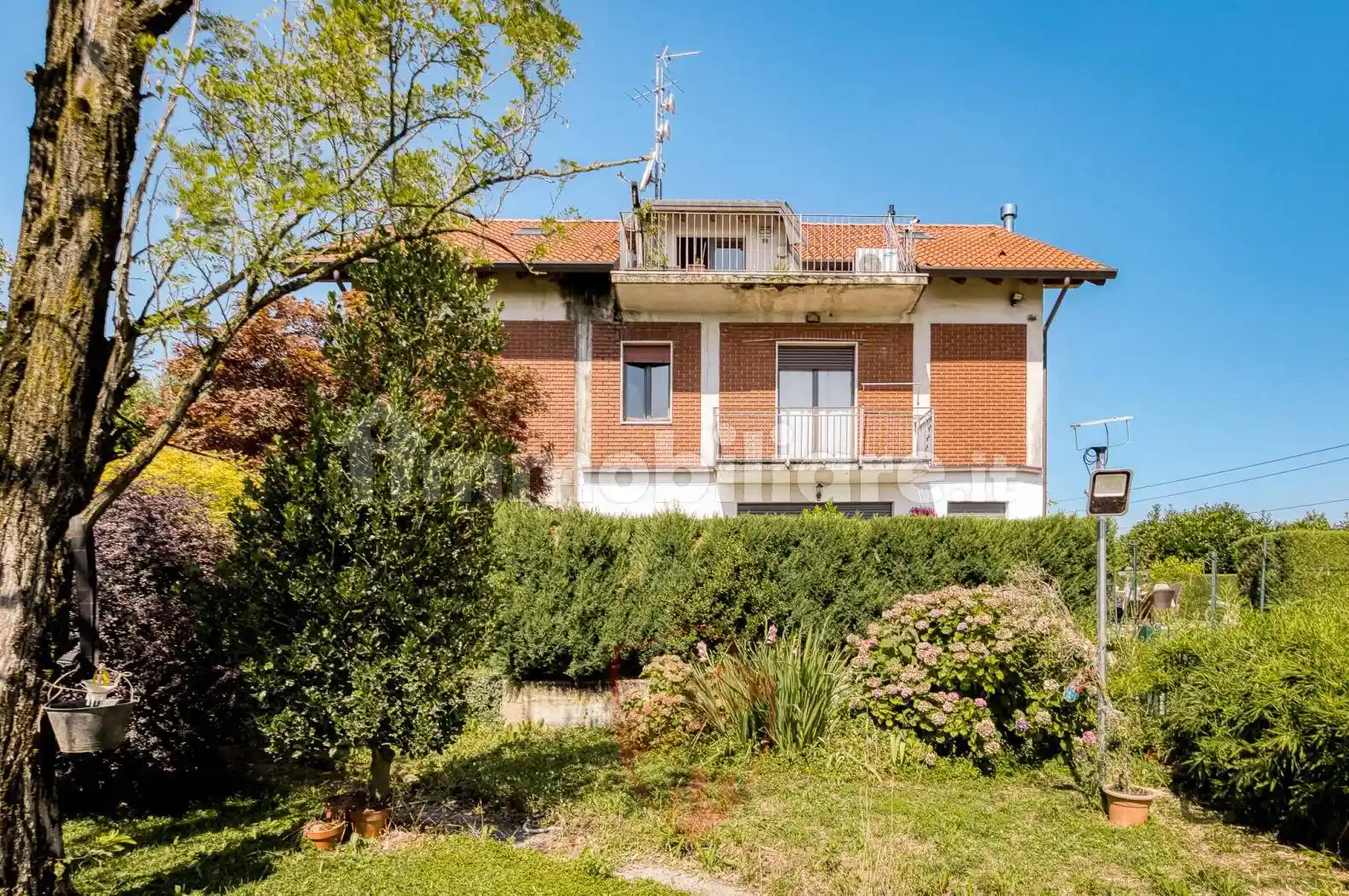 Villa in vendita a Bernareggio