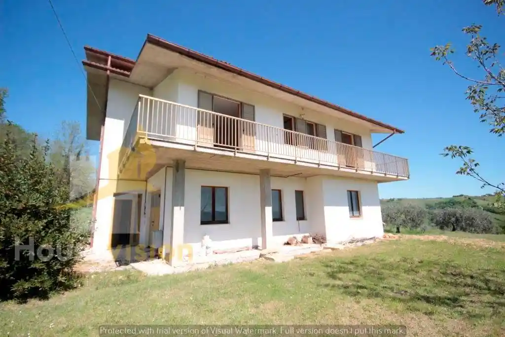 Villa in vendita a Mergo