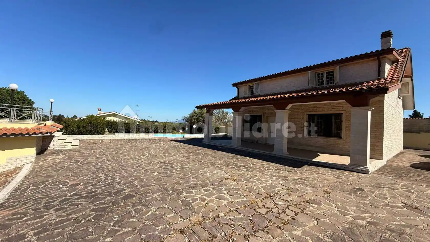 Villa in vendita a San Cesareo