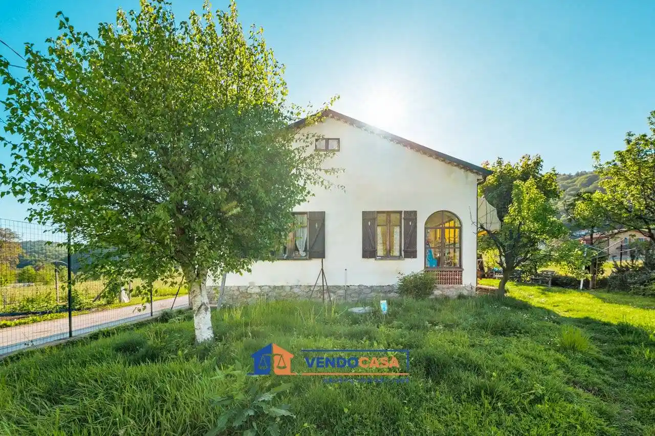 Villa in vendita a Boves