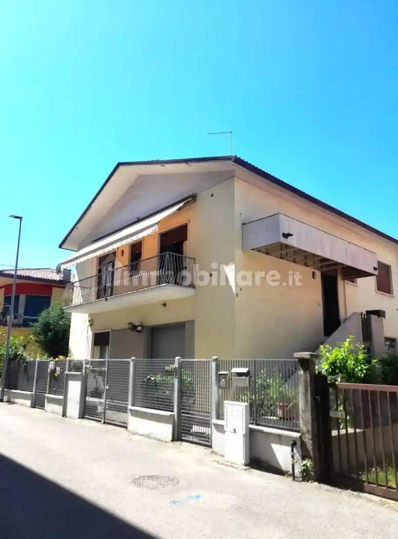 Villa in vendita a Vicenza