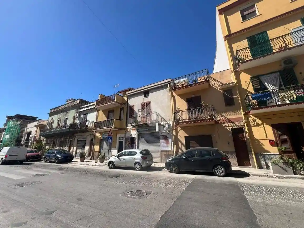 Appartamento in vendita a Palermo