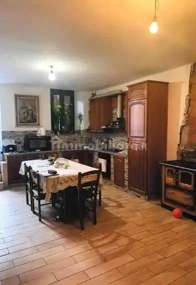Appartamento in vendita a Albavilla