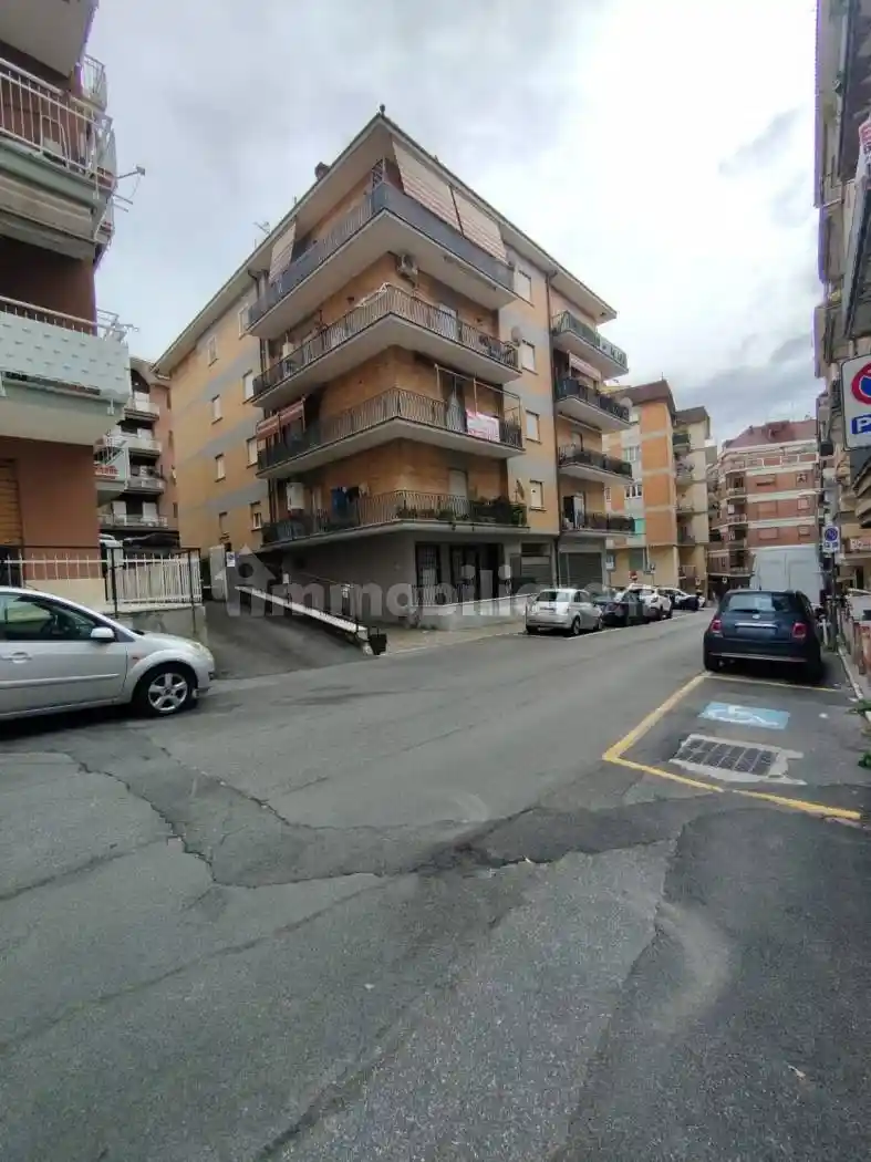 Appartamento in vendita a Ariccia
