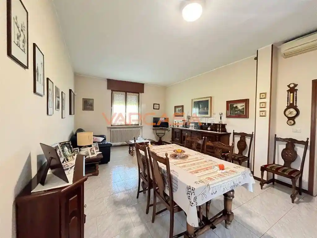 Appartamento in vendita a Lurano