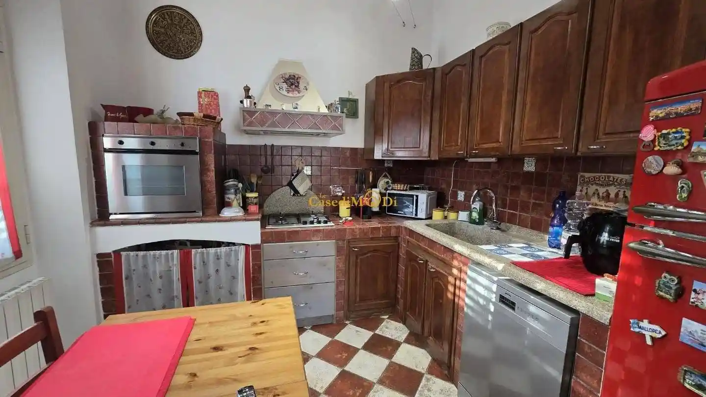 Appartamento in vendita a Livorno