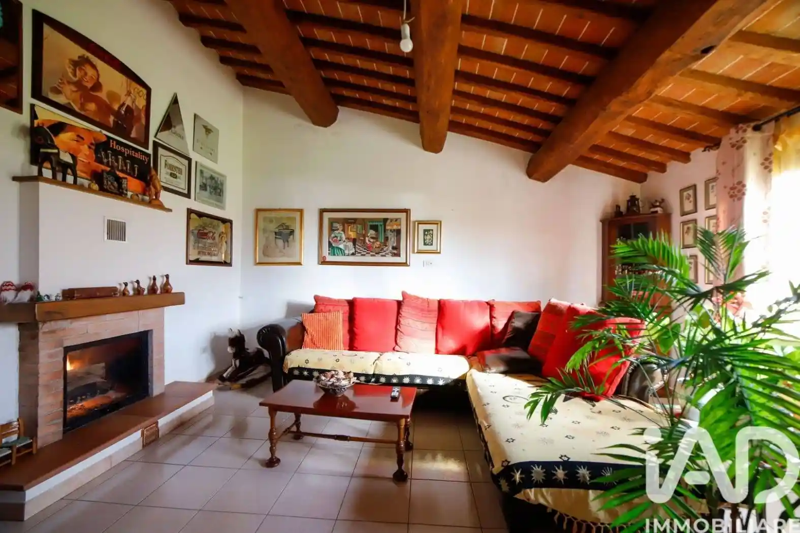 Villa in vendita a Castell'Azzara